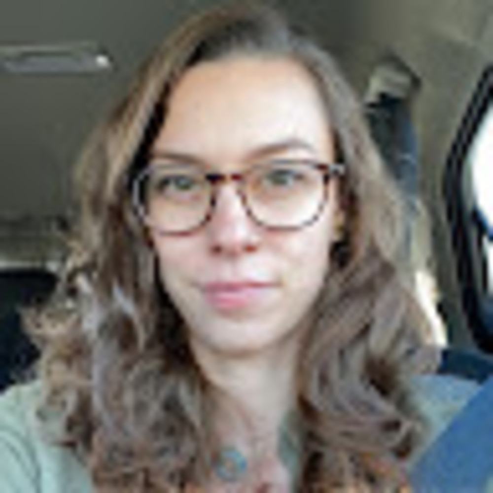 Meet your Posher, Rebecca